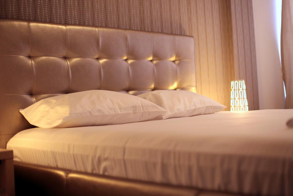 Hotel Hypnotique Năvodari Esterno foto